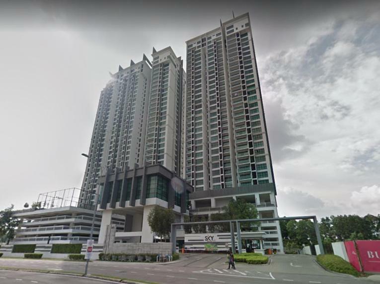 Skyloft Muslim Suite Johor Bahru Luaran gambar