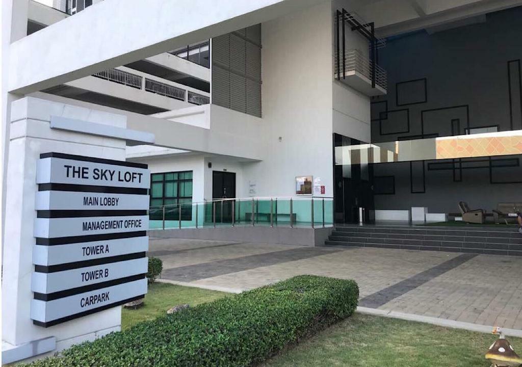 Skyloft Muslim Suite Johor Bahru Luaran gambar