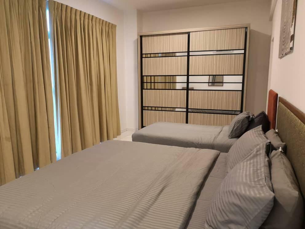 Skyloft Muslim Suite Johor Bahru Luaran gambar