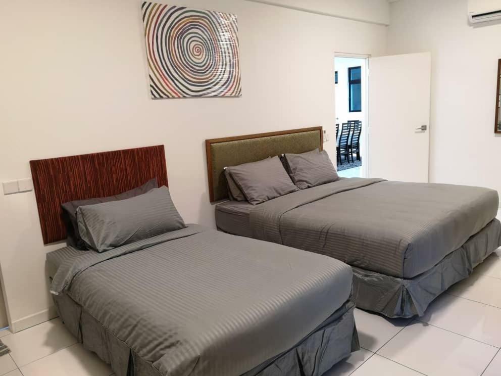 Skyloft Muslim Suite Johor Bahru Luaran gambar