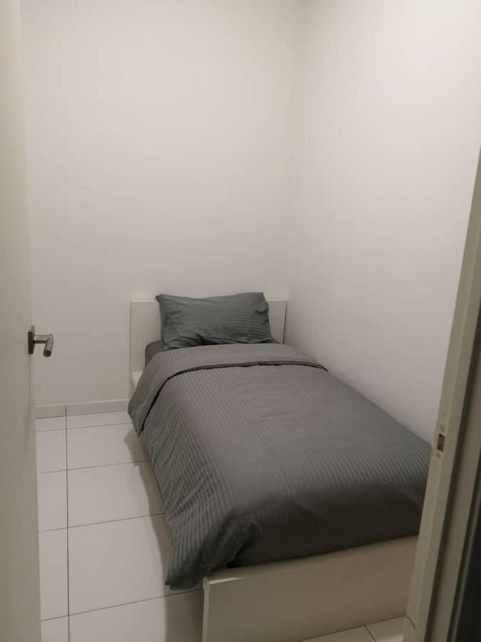 Skyloft Muslim Suite Johor Bahru Luaran gambar